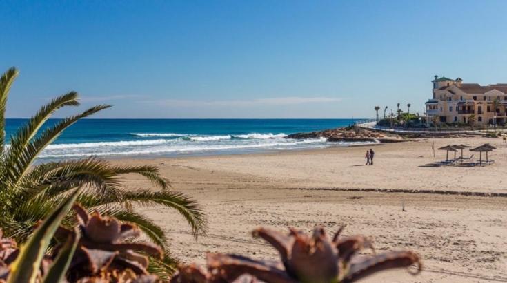 El Mirador, Villamartin, Cot To Hire, Wifi, Pool, Parking المظهر الخارجي الصورة